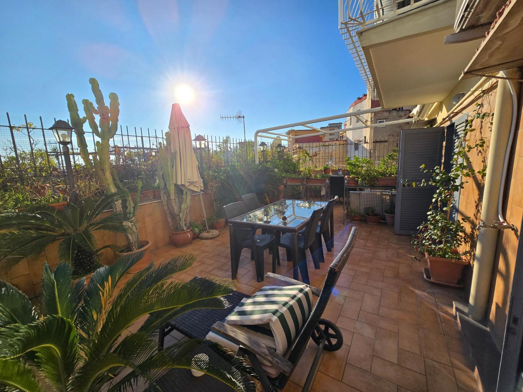 Smile At Vesuvio Apartment Naples Exterior photo